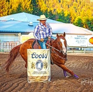 Meet your Posher, Traci